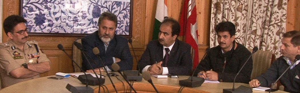 Div Com reviews law & order situation in valley